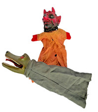 2x Old Hand Puppets Devil + Crocodile 1960s Punch-and-Judy Puppet Theatre, usado comprar usado  Enviando para Brazil
