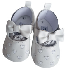 Scarpe baby cuori usato  Lucca