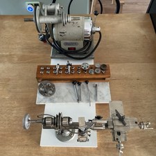 Tour horloger moteur d'occasion  Lardy