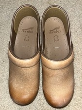 Pair dansko women for sale  West Chester