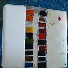 Lackierter aquarellkasten ganz gebraucht kaufen  Geesthacht