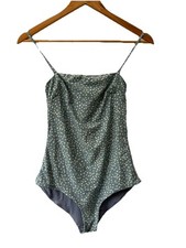 Paris atelier stories for sale  HORSHAM