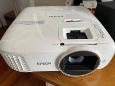 Proiettore epson tw5650 usato  Chiavari