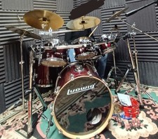 Batteria acustica ludwig usato  Messina