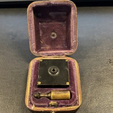 Squadro agrimensorio ottico usato Squadro agrimensorio ottico usato  Bologna