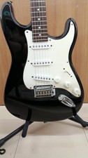 SQUIER STRATO BLK Usado 2002 Corpo de choupo pescoço de bordo escala de louro com estojo macio comprar usado  Enviando para Brazil
