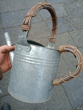 Antico innaffiatoio latta usato  Catania