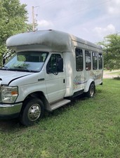 duty ford e350 cutaway super for sale  Effingham