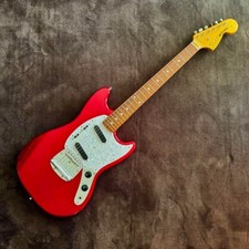 Fender japan mustang usato  Spedire a Italy