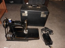 singer featherweight cabinet for sale  Turbotville