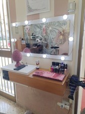 Toeletta trucco con usato  Palermo