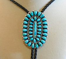 Novo Navajo Sterling Turquesa Cluster Bolo Tie D. Benally 34 gramas 2,25" X 1,75" comprar usado  Enviando para Brazil
