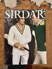 Mens knitting patterns for sale  READING