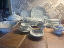 dinnerware service 8 for sale dinnerware service 8 for sale Tolono