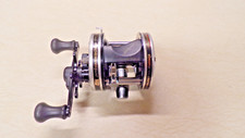 MOLINETE DE PESCA ABU GARCIA AMBASSADEUR - 5500-C3 - MOLINETE FUNCIONA BEM, usado comprar usado  Enviando para Brazil