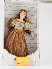 Mundia poupée dame d'occasion  Saint-Pourçain-sur-Sioule