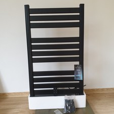 Elektryczny grzejnik łazienkowy Cecotec Ceramiczny 2000 W, czarny na sprzedaż  PL