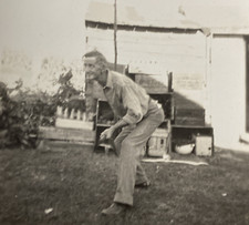 1940s older man for sale  New Hartford