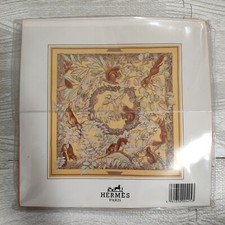 Unused hermes carre d'occasion  Expédié en Belgium