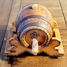 Usado, Barril de madeira esculpido, barril decorativo romeno, vintage comprar usado  Enviando para Brazil