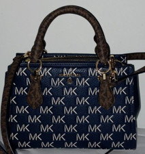 Authentic michael kors for sale  Glen Ellyn