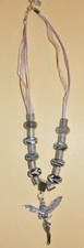 Collier organza rose d'occasion  Lille-