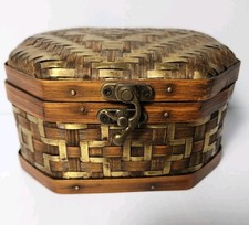 Vintage hinged wicker for sale  Minneapolis