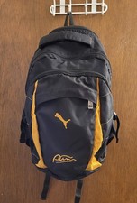 Mochila Puma preta dourada espaçosa muitos bolsos alça acolchoada logotipo bordado comprar usado  Enviando para Brazil