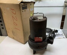Dayton 4hu87 submersible for sale  New Paris