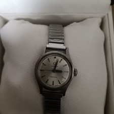 Montre automatique femme d'occasion  Paris XVIII