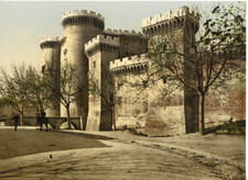 Provence. tarascon. château d'occasion  Pagny-sur-Moselle