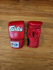 LUVAS FAIRTEX MUAY THAI TGO3 COR VERMELHA POLEGAR ABERTO TAMANHO MÉDIO comprar usado  Enviando para Brazil
