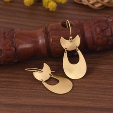 Usado, Brincos geométricos de gota em tom de ouro - Brinco pendurado boho chique crescente e lágrima comprar usado  Enviando para Brazil