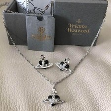 Vivienne westwood diamante d'occasion  Expédié en Belgium