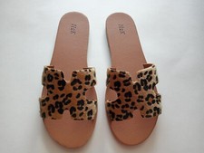 Women sandal flat for sale  Tampa