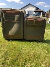 Members suitcases set for sale  BURY