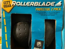 Paquete de 2 rodilleras y muñequeras Rollerblade monopatín pequeño segunda mano  Embacar hacia Mexico