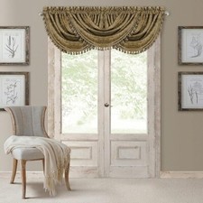 Set floral damask for sale  Cincinnati