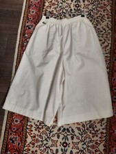 Jupe culotte lacoste d'occasion  Le Mesnil-Saint-Denis