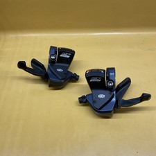 Shimano Deore LX SL-M570 dianteiro e traseiro 3x9 câmbio de velocidade gatilho com indicadores comprar usado Shimano Deore LX SL-M570 dianteiro e traseiro 3x9 câmbio de velocidade gatilho com indicadores comprar usado  Enviando para Brazil