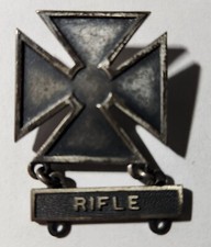 Usado, CRACHÁ DE QUALIFICAÇÃO DE ARMAS DE ATIRADOR DE ELITE DO EXÉRCITO DOS EUA COM BARRA DE QUALIFICAÇÃO DE RIFLE comprar usado Usado, CRACHÁ DE QUALIFICAÇÃO DE ARMAS DE ATIRADOR DE ELITE DO EXÉRCITO DOS EUA COM BARRA DE QUALIFICAÇÃO DE RIFLE comprar usado  Enviando para Brazil