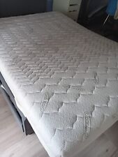 Materasso 140x200 bianco usato  Torino