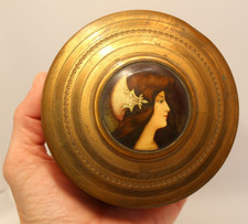 Ancienne boîte art d'occasion Ancienne boîte art d'occasion  France