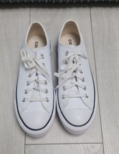 Women converse chuck for sale  BASILDON