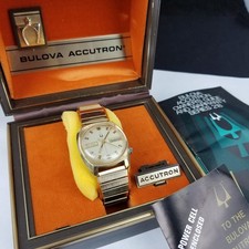 Usado, Relógio masculino vintage Bulova "ACCUTRON" 1970s N6 2193 data dia CAIXA PAPELADA comprar usado  Enviando para Brazil