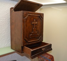 Ancienne grosse boite d'occasion Ancienne grosse boite d'occasion  Ardes