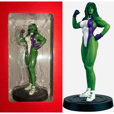 Figurine she hulk d'occasion  Bagnols-sur-Cèze