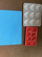 Assorted resin moulds for sale  BOSTON