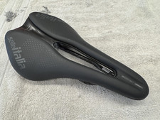 Selle Italia NOVUS Evo Boost Kit selim Carbonio Superflow, 245 x 145mm L3, usado comprar usado  Enviando para Brazil
