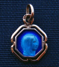 Petite médaille religieuse d'occasion  Pont-Évêque